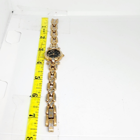 Gruen Geoffrey Beene Womans Quartz Watch 155 y121 Vtg Gold Tone Link New Battery - Picture 5 of 6